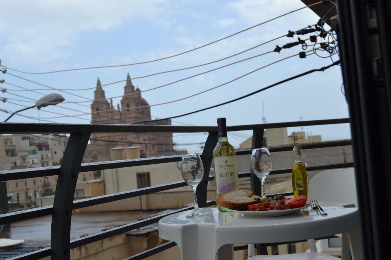 Mellieha Town Centre Bright & Spacious 3 Bedroom Apartment Exterior photo