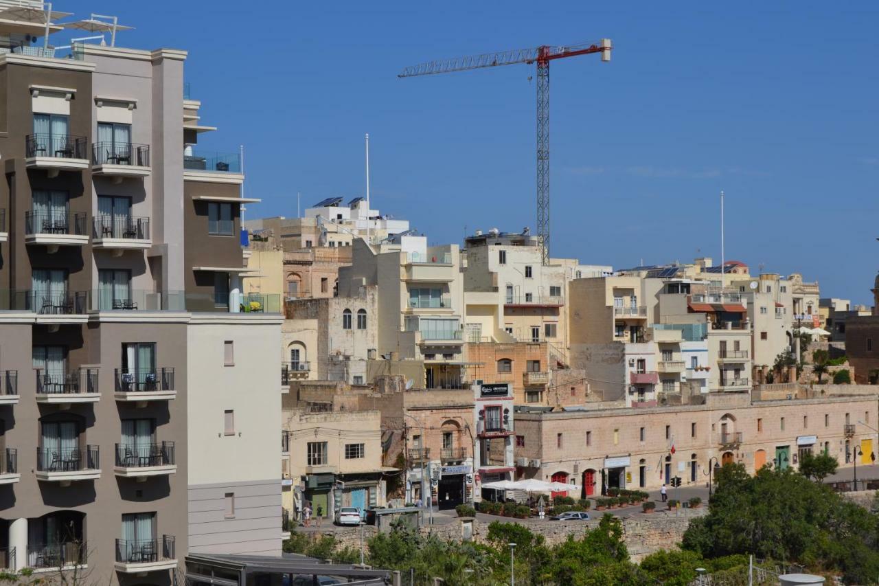 Mellieha Town Centre Bright & Spacious 3 Bedroom Apartment Exterior photo