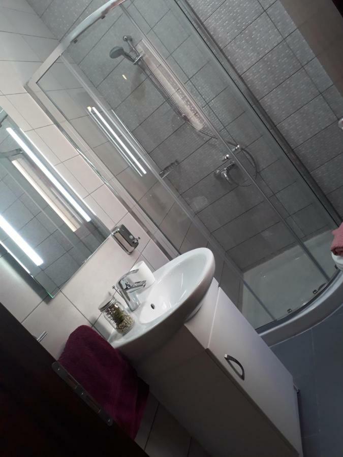 Mellieha Town Centre Bright & Spacious 3 Bedroom Apartment Exterior photo