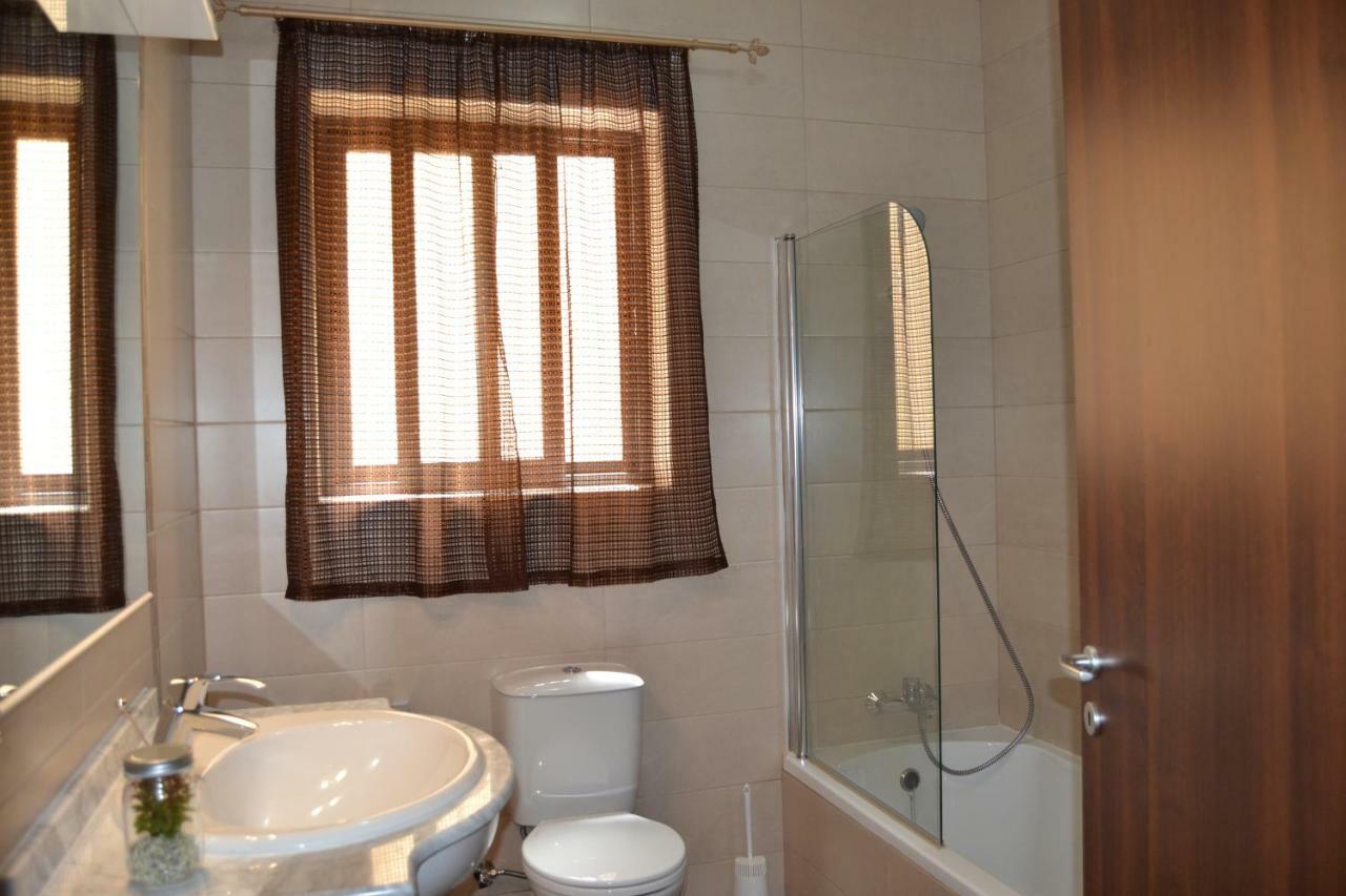 Mellieha Town Centre Bright & Spacious 3 Bedroom Apartment Exterior photo