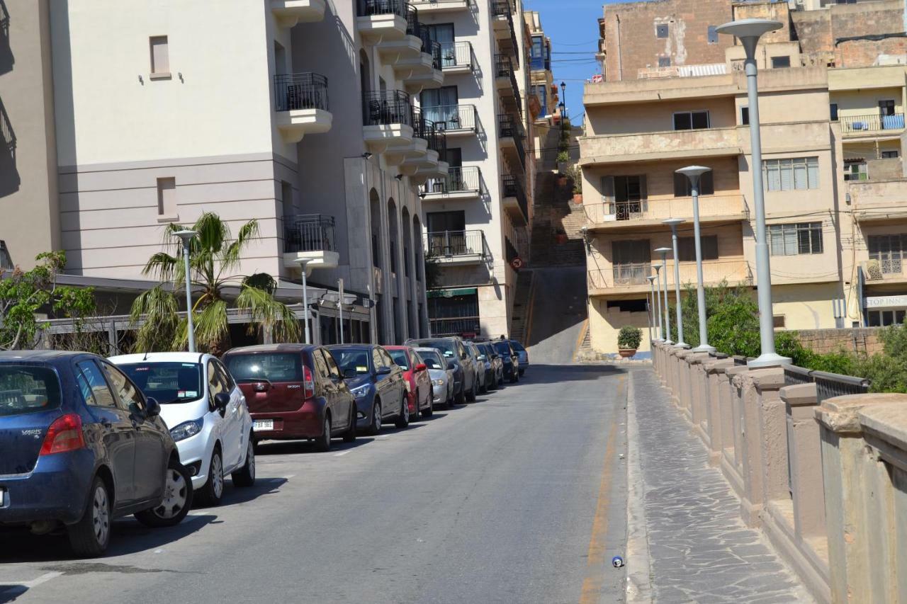 Mellieha Town Centre Bright & Spacious 3 Bedroom Apartment Exterior photo